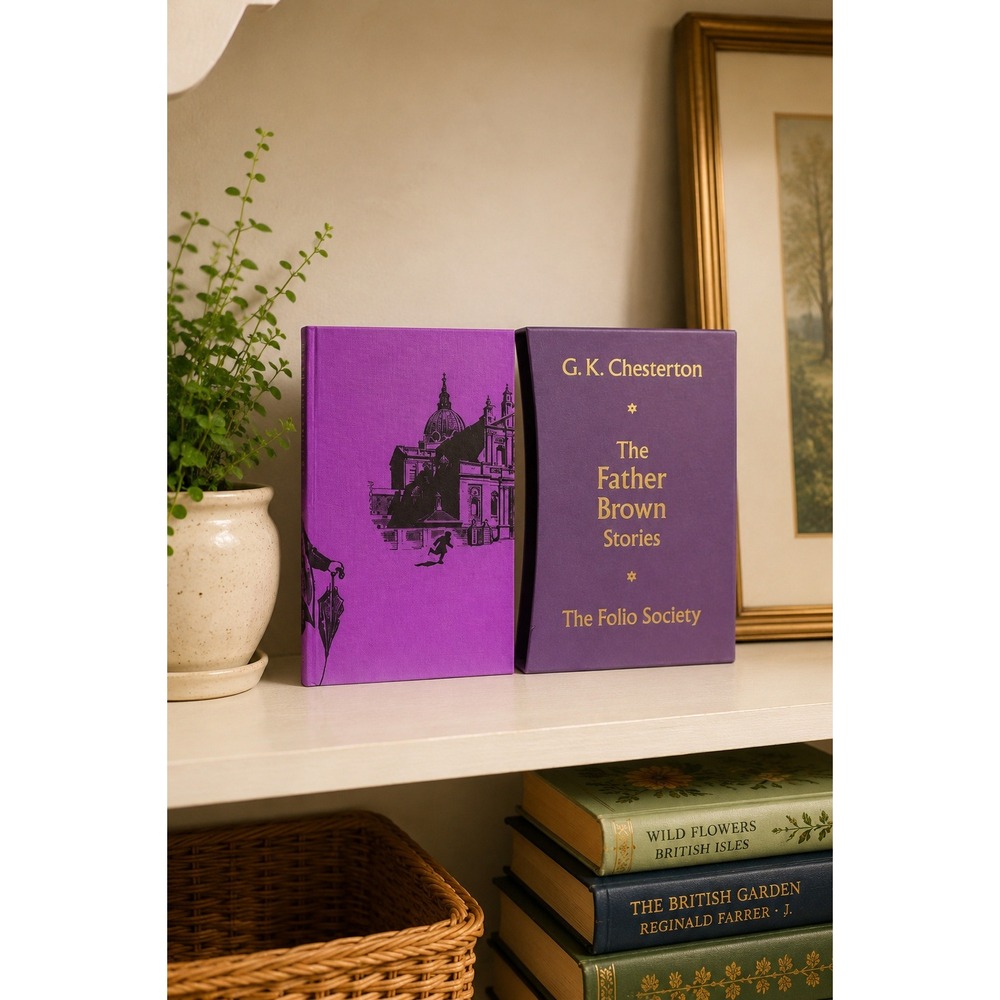 The Father Brown Stories G.K. Chesterton 1996 Paperback Classic Mystery‎ Book